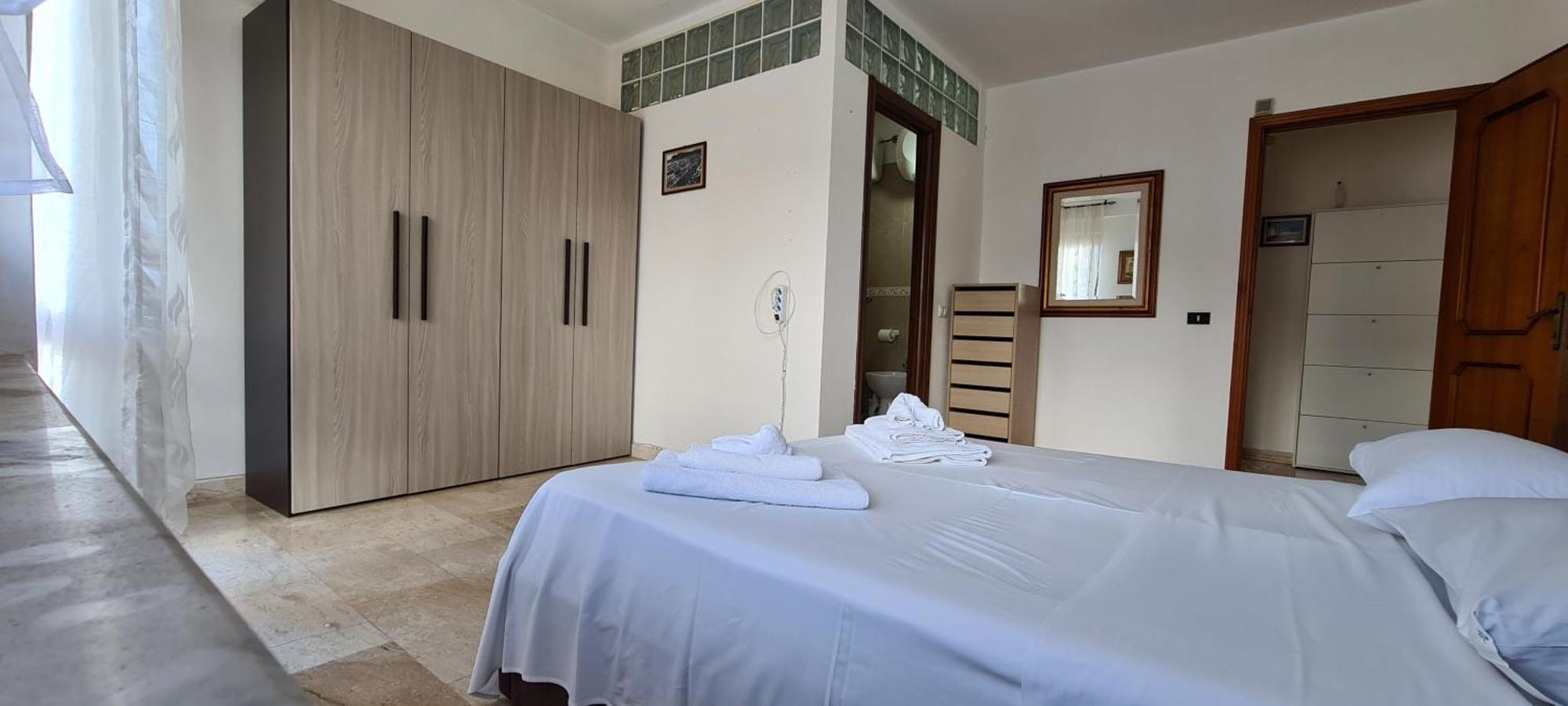 Em Holiday Apartment กวาร์ตู ซานเตเลนา ภายนอก รูปภาพ